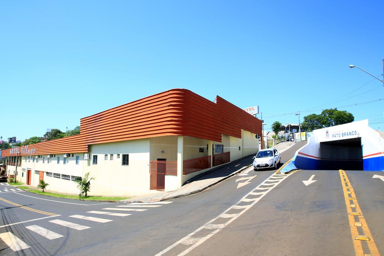 Hotel Village Pato Branco Kültér fotó